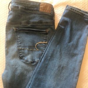 American Eagle Next Level High Waist Jegging